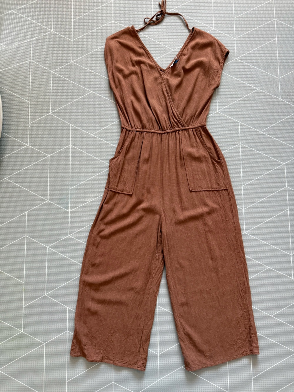 Universal Thread|Brown Linen Sleeveless V-Neck Boho Jumpsuit,Earthy•••Wide leg